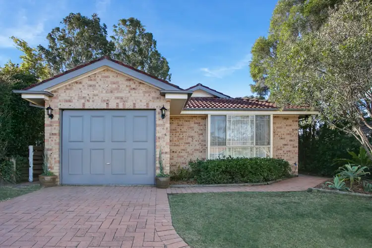 21 Friarbird Crescent, Glenmore Park NSW 2745