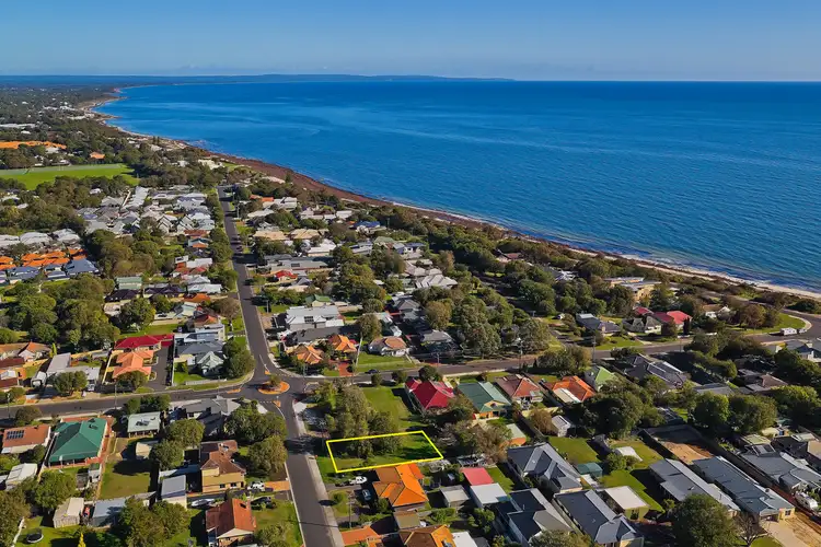59 Thomas Street, West Busselton WA 6280