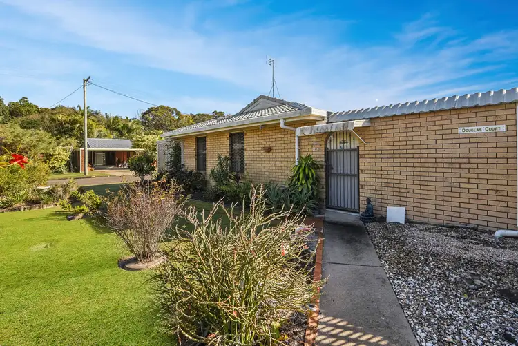 1/18 Ambako Place, Golden Beach QLD 4551