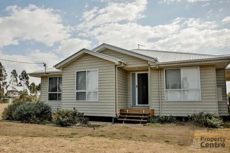 9 Sunshine Court, Dalby QLD 4405
