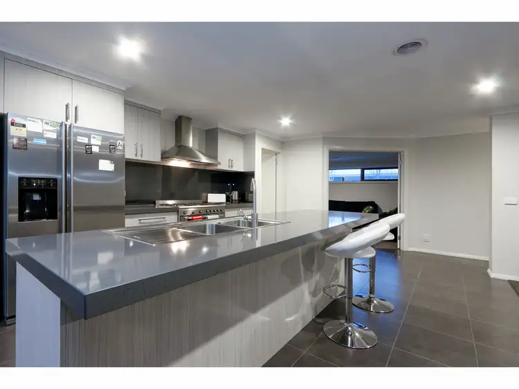 Fifth view of Homely house listing, 1 Cantwell Drive, Sale VIC 3850