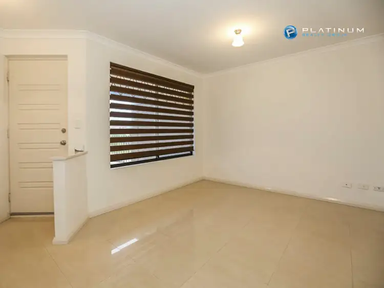 Fifth view of Homely house listing, 1 Ailsacraig Ramble, Kinross WA 6028