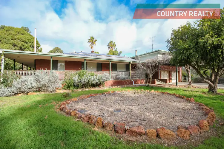 17 Brockman Street, Bakers Hill WA 6562