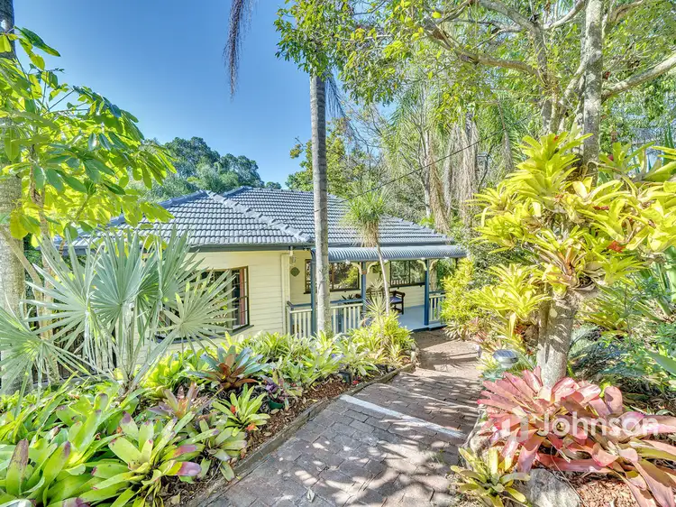 12 Henderson Street, Oxley QLD 4075