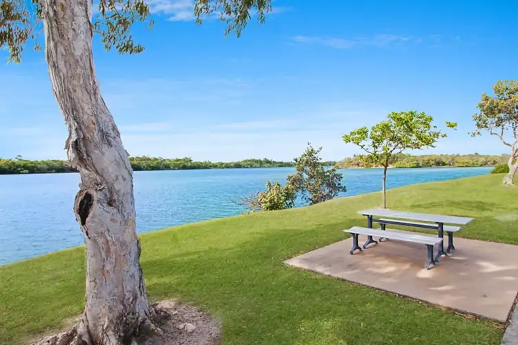 1/26 Keith Compton Drive, Tweed Heads NSW 2485