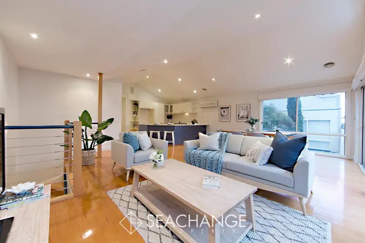 2/14 Wilsons Road, Mornington VIC 3931