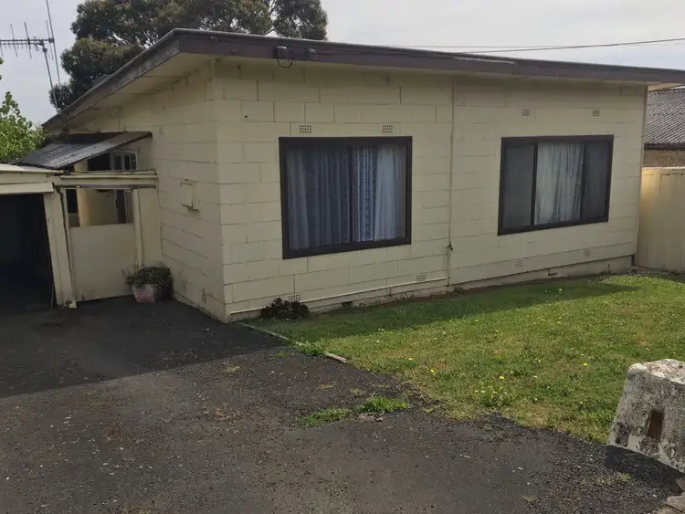 Third view of Homely block of units listing, 106a & 106b Botanic Road, Warrnambool VIC 3280
