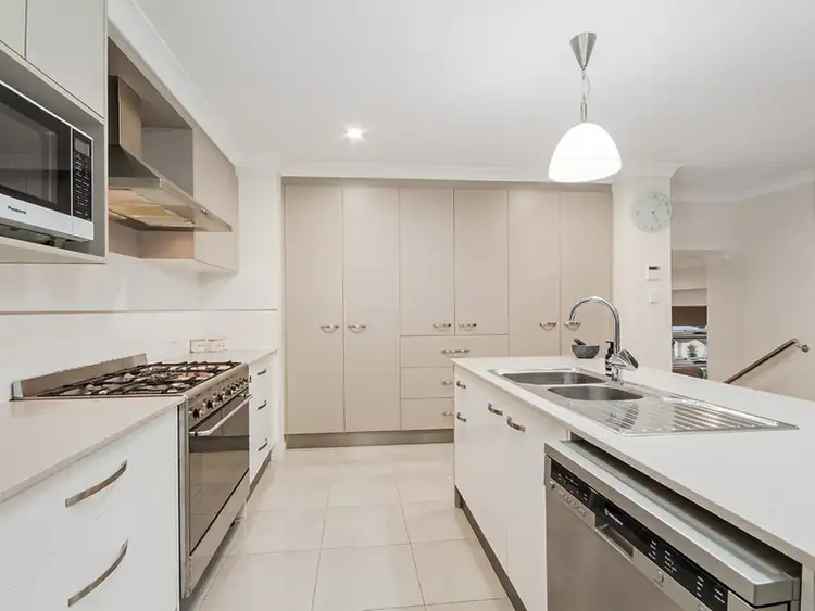 Sixth view of Homely house listing, 2 Dee Street, Deebing Heights QLD 4306