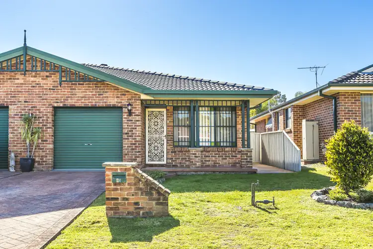 8 Minnesota Way, Warners Bay NSW 2282