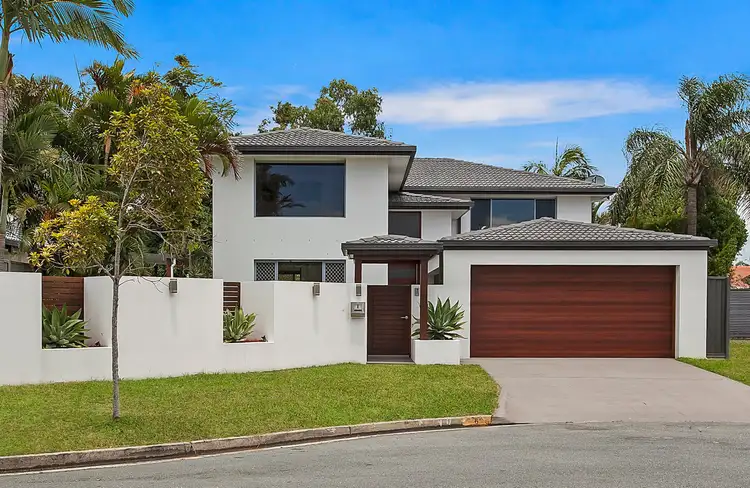 6 Seahawk Crescent