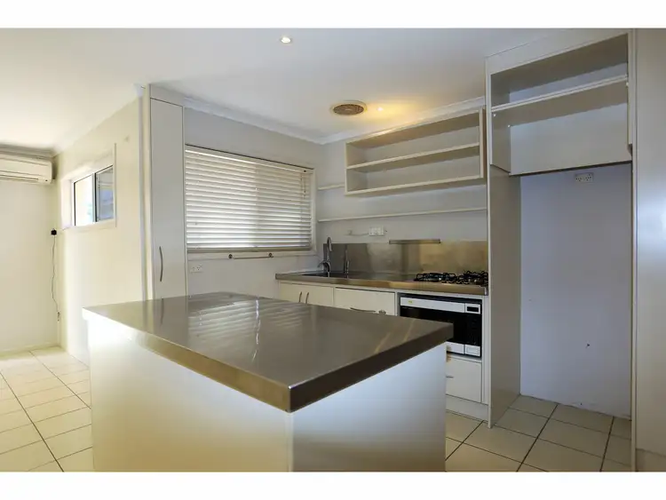 Fourth view of Homely semi-detached listing, 1/3 Yarrow Court, Cleveland QLD 4163