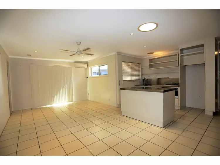 Sixth view of Homely semi-detached listing, 1/3 Yarrow Court, Cleveland QLD 4163
