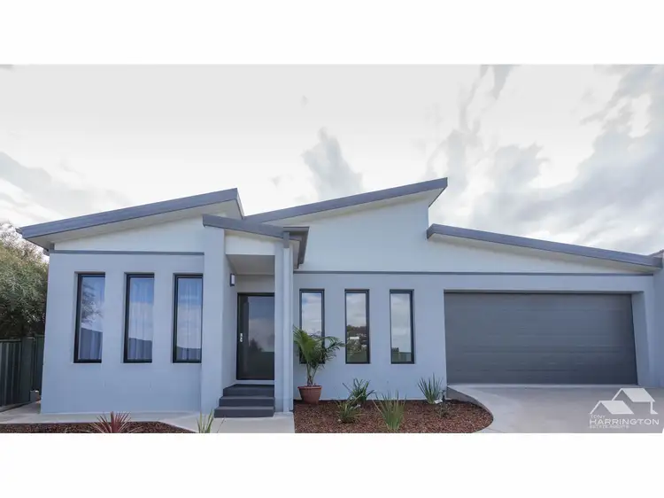 2/4A Ruth Street, Golden Square VIC 3555