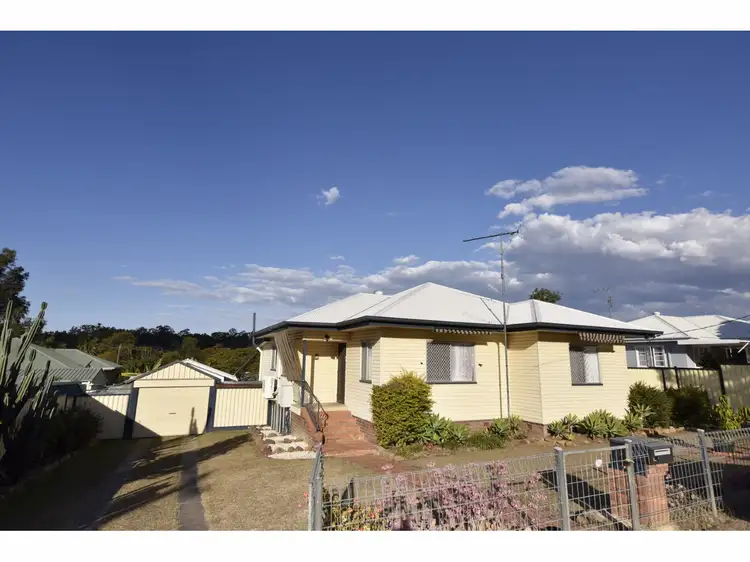 16 Jensen Street, Gatton QLD 4343