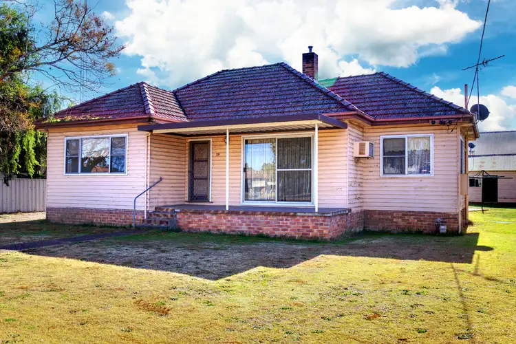 39 West Avenue, Cessnock NSW 2325