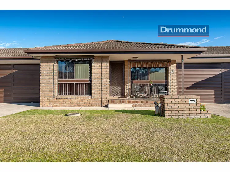 2/369 Douglas Road, Lavington NSW 2641