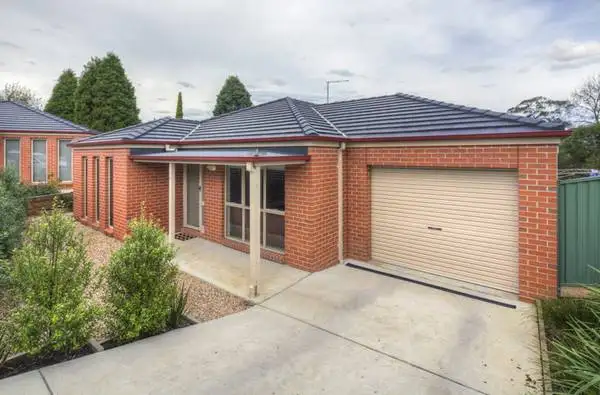 11 Newhaven Close, Mount Pleasant VIC 3350