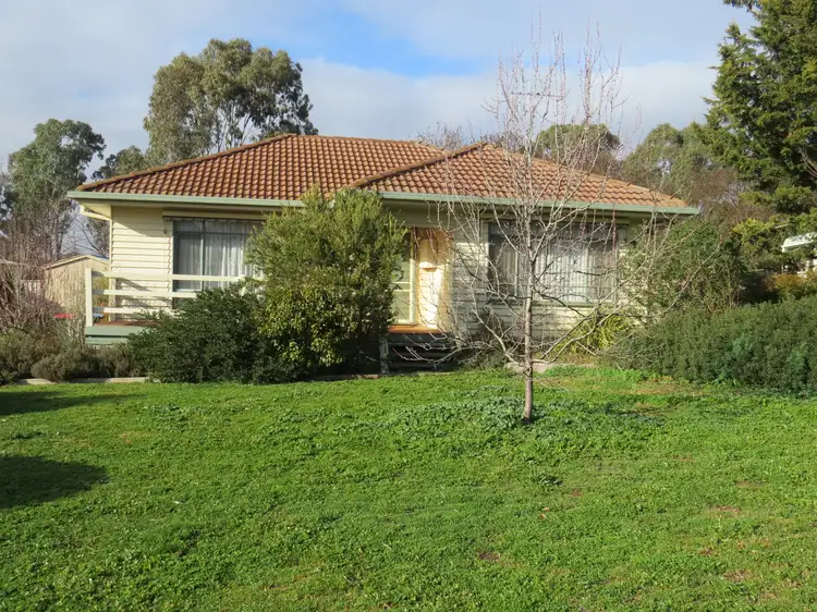 Main view of Homely house listing, 6 Redleaf Court, Heathcote VIC 3523