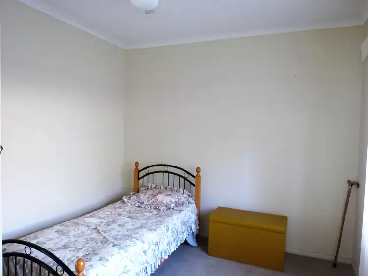 Seventh view of Homely house listing, 6 Redleaf Court, Heathcote VIC 3523