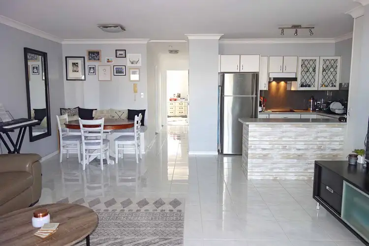 4/14 Douglas Street, Greenslopes QLD 4120