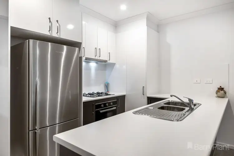 Fifth view of Homely house listing, 2/98-100 Ahern Road, Pakenham VIC 3810