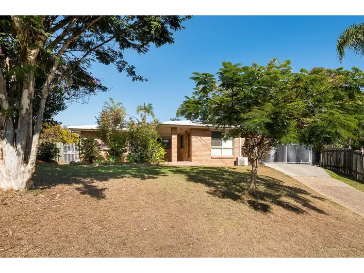 16 Lichen Court, Regents Park QLD 4118