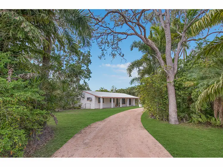 2 Flagstone Avenue, Rangewood QLD 4817
