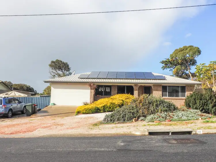 17 Flinders Avenue, Port Lincoln SA 5606