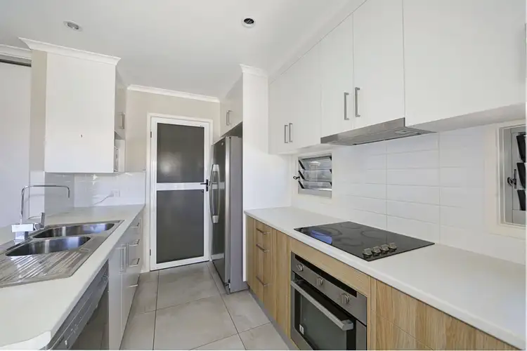 Seventh view of Homely unit listing, 2/27 Holland Street, Bargara QLD 4670