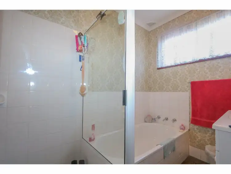 Seventh view of Homely house listing, 18 Wayside Court, Kelso NSW 2795