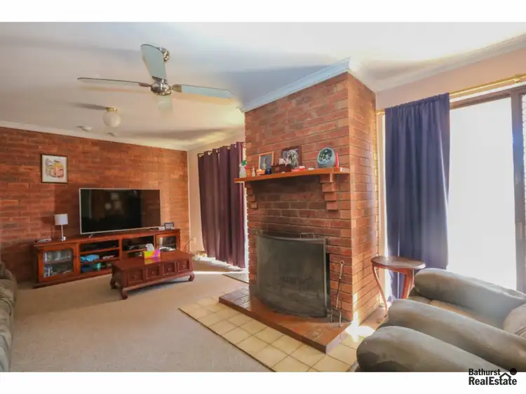 Second view of Homely house listing, 11 Katandra Place, Kelso NSW 2795