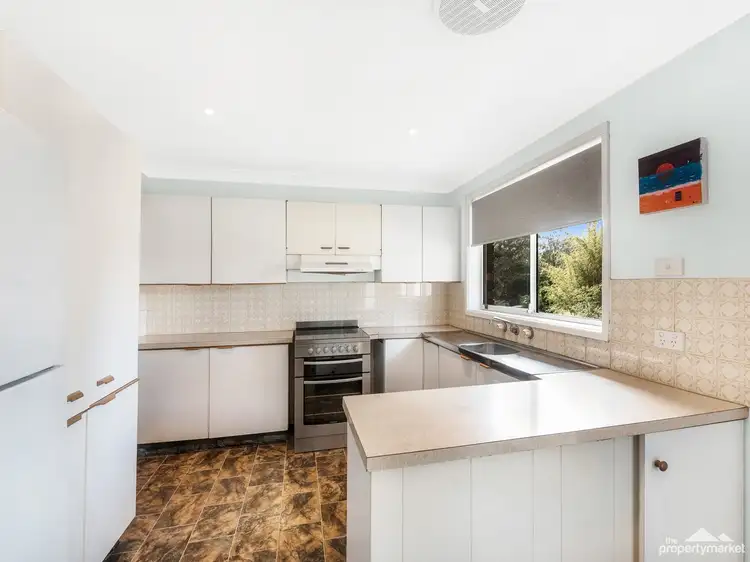 Third view of Homely house listing, 33 Jeannie Crescent, Berkeley Vale NSW 2261