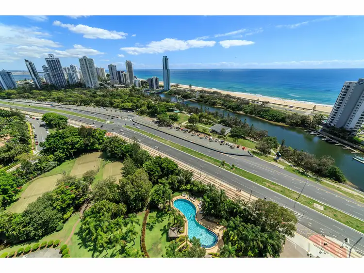 112/2 Admiralty Drive, Paradise Waters QLD 4217