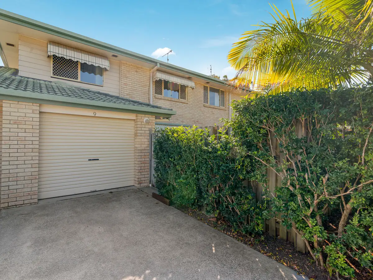 Main view of Homely semi-detached listing, 9/6 Cardona Court, Reedy Creek QLD 4227
