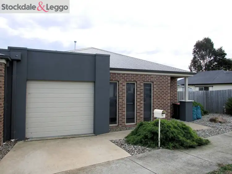 10 Barry Street, Moe VIC 3825