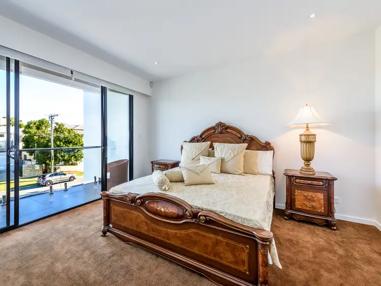 Sixth view of Homely semi-detached listing, 25A Milton Avenue, Paradise Point QLD 4216