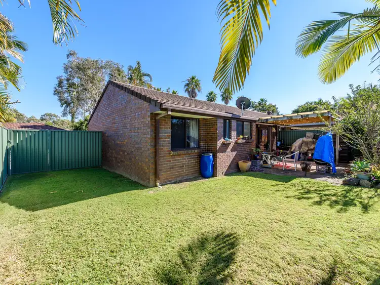 Main view of Homely villa listing, 5/16 Telopea Street, Labrador QLD 4215