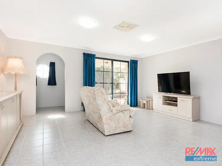 Fifth view of Homely villa listing, 6/10 Langbank Close, Kinross WA 6028