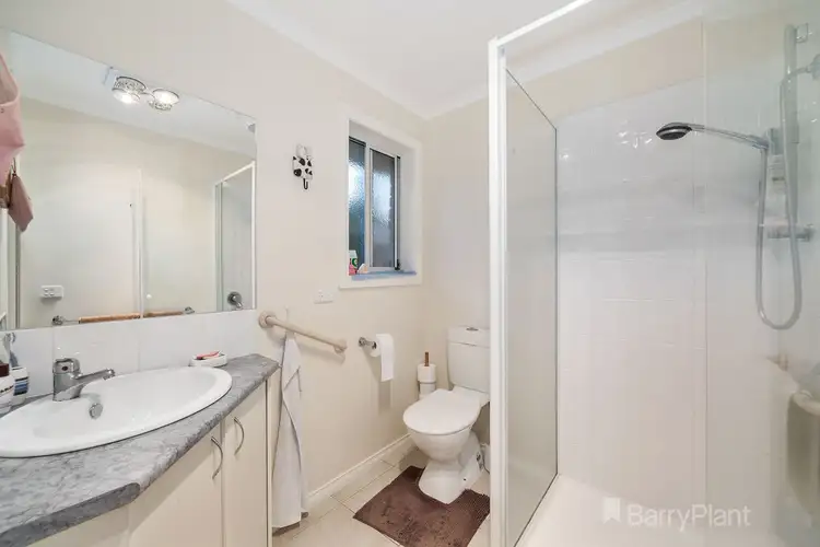 Fifth view of Homely house listing, 15 Hatfield Drive, Drouin VIC 3818