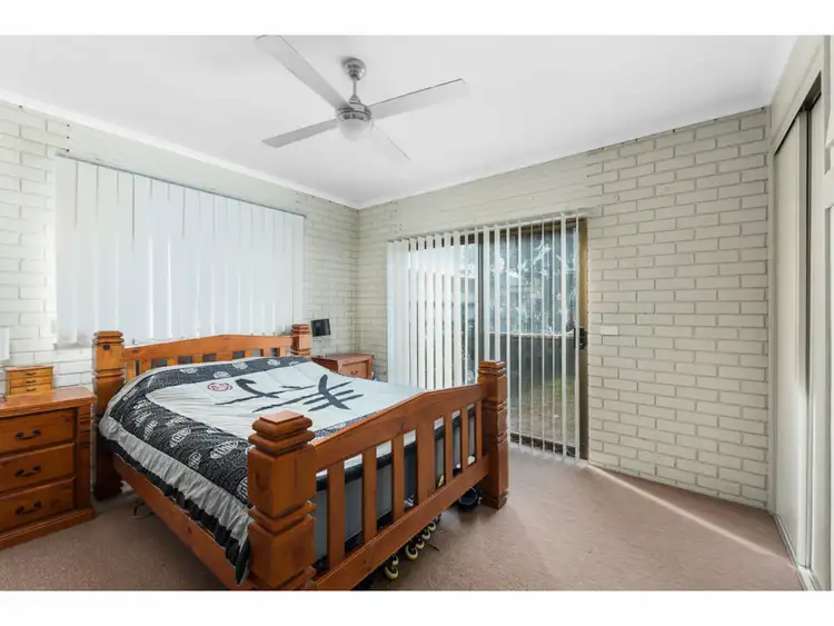 Fifth view of Homely house listing, 17 Lowe Street, Kangaroo Flat VIC 3555