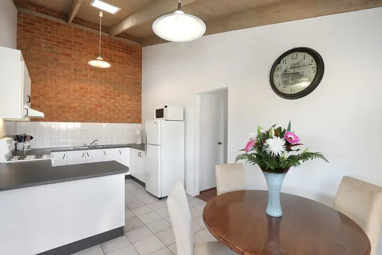 1/52 Iluka Drive, Werribee VIC 3030