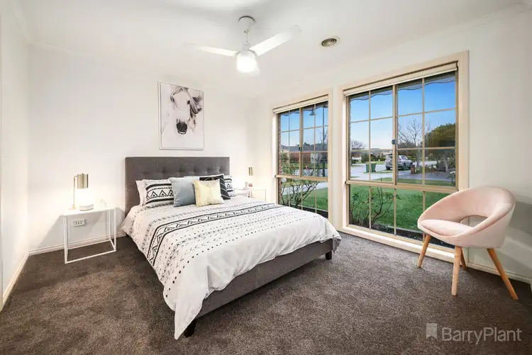 Fourth view of Homely house listing, 6 Gillian Place, Pakenham VIC 3810