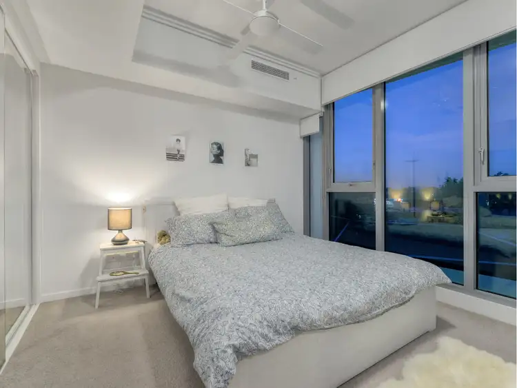 Sixth view of Homely apartment listing, 8 Harbour Road, Hamilton QLD 4007