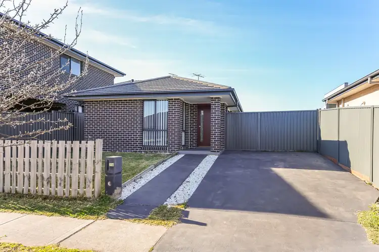 31A Passiflora Avenue