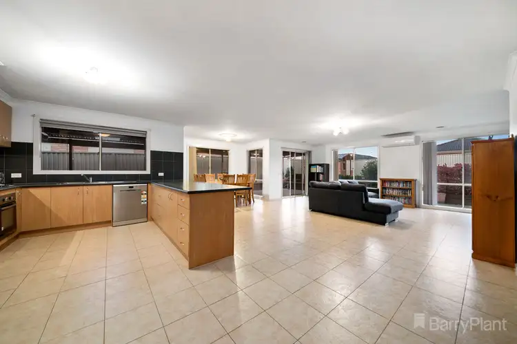 Fifth view of Homely house listing, 14 Viola Avenue, Pakenham VIC 3810