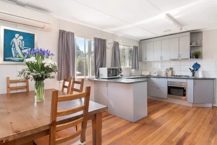 91 Farrant Street, Stafford Heights QLD 4053