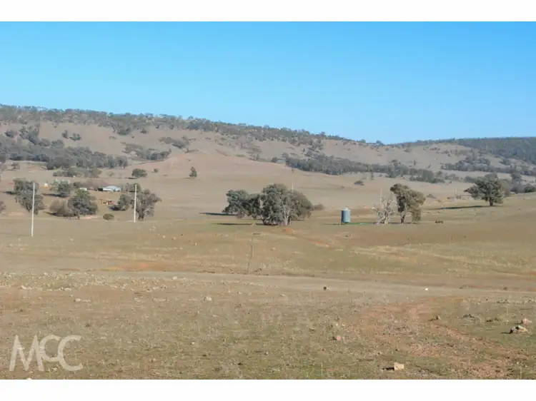 "Araluen" 136 McLachlan Road, Manildra NSW 2865