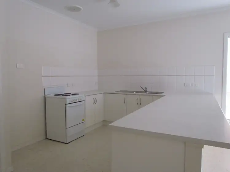 Third view of Homely house listing, 2/9 Gangell Court, Williamstown SA 5351
