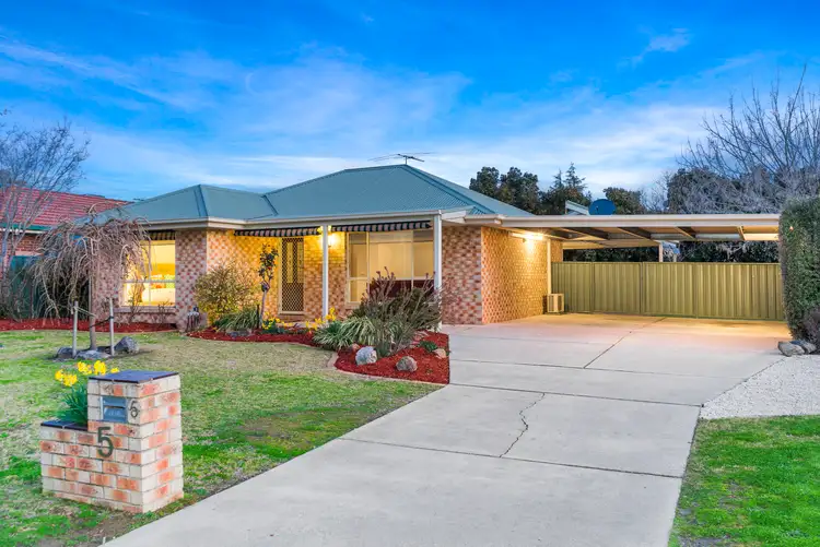 5 Quandong Road, Thurgoona NSW 2640