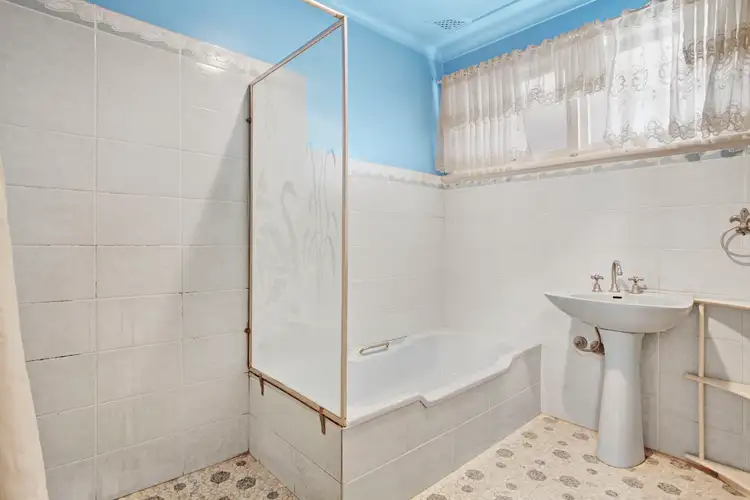 Fifth view of Homely house listing, 12 Alexandra Avenue, Rutherford NSW 2320